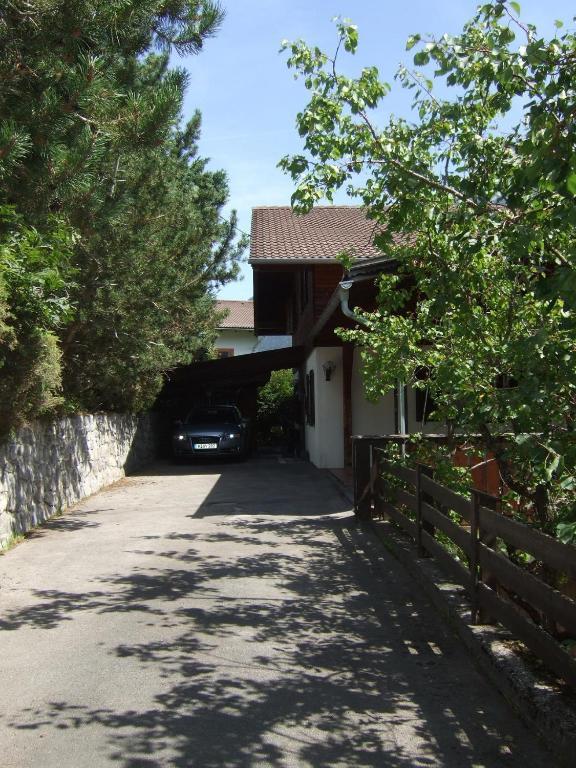 Гостевой дом Haus Klara Нойштифт-им-Штубайталь Экстерьер фото
